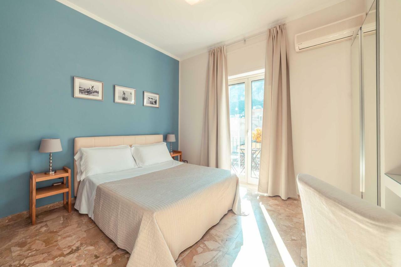B&B Teatro Greco 39 ตาออร์มินา ภายนอก รูปภาพ